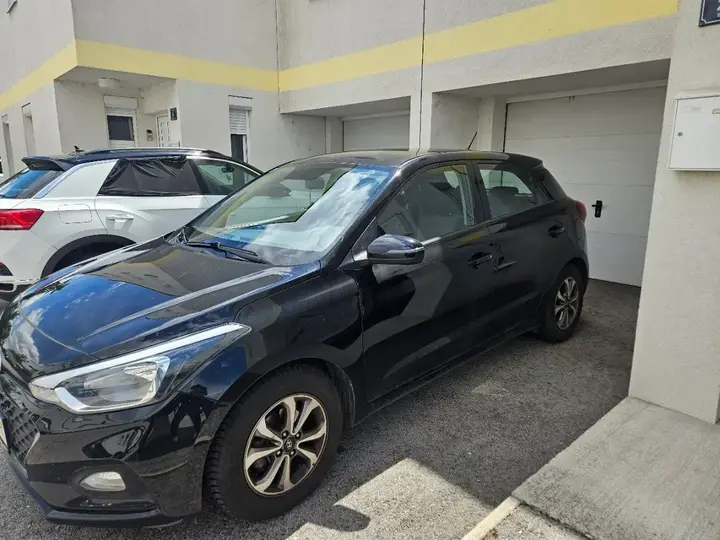 Hyundai I20 2020 photo 2