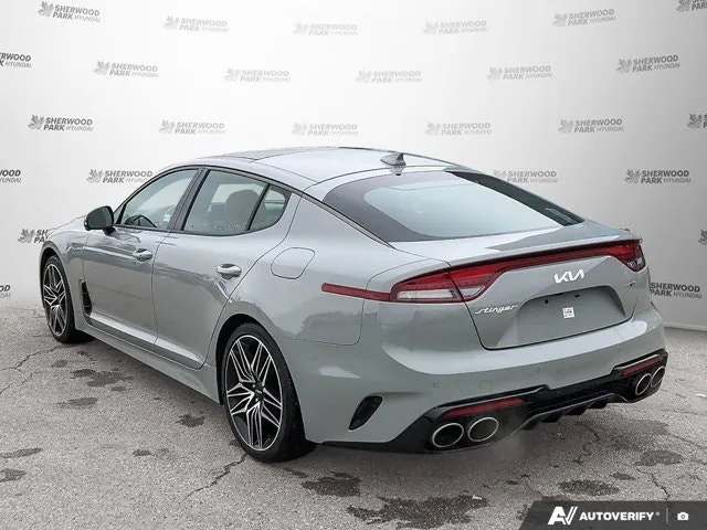 Kia Stinger 2023 photo 4