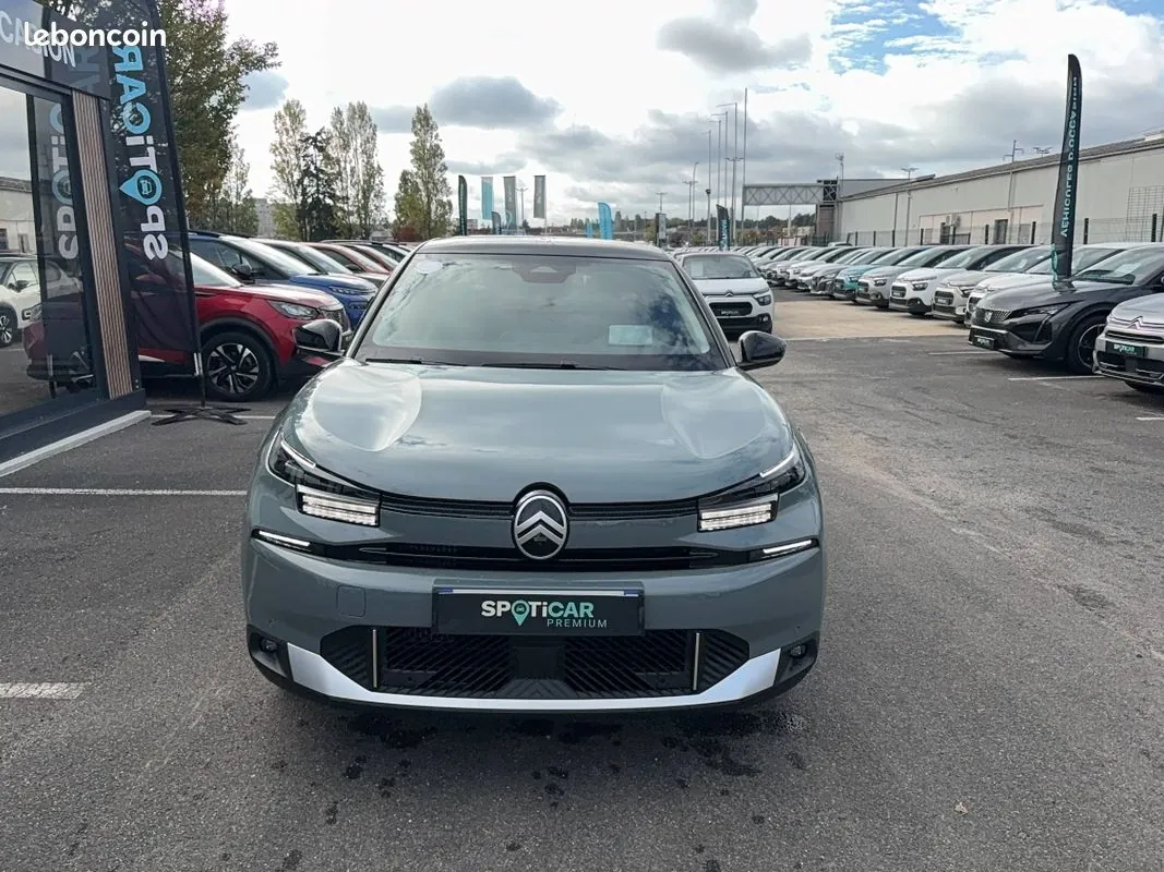 Citroen C4 2025 photo 2