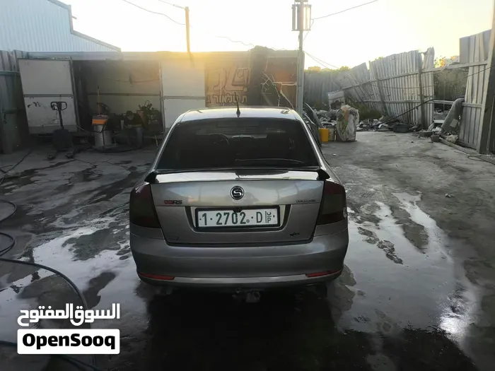 Skoda Octavia 2010 photo 4