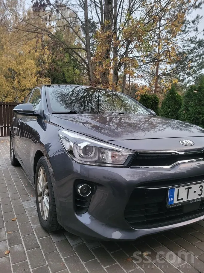 Kia Rio 2018 photo 2