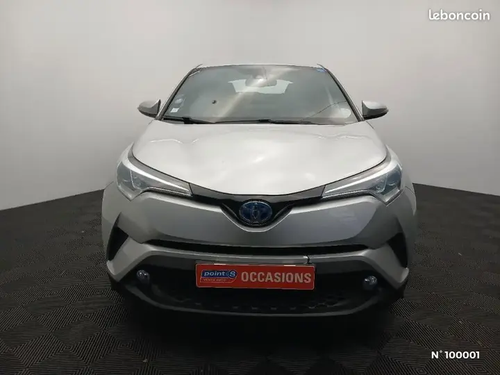 Toyota C-Hr 2017 photo 3