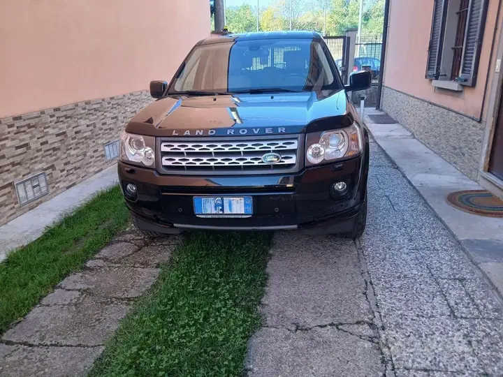 Land Rover Freelander 2