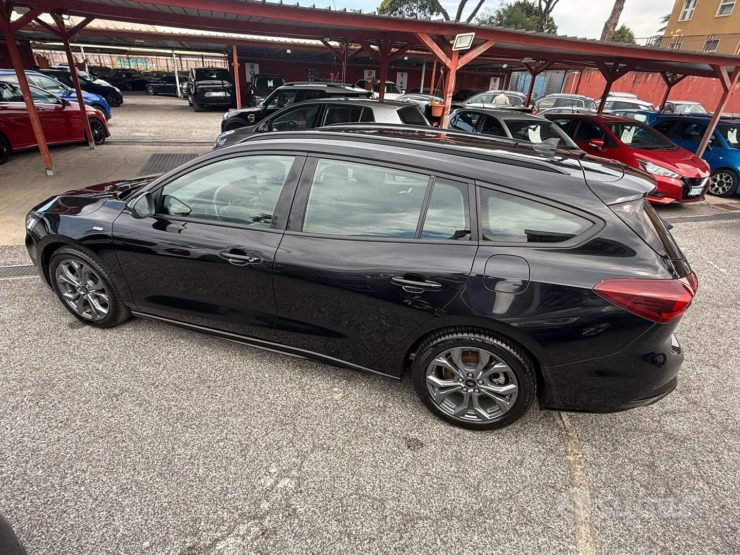 Ford Focus 2023 photo 4