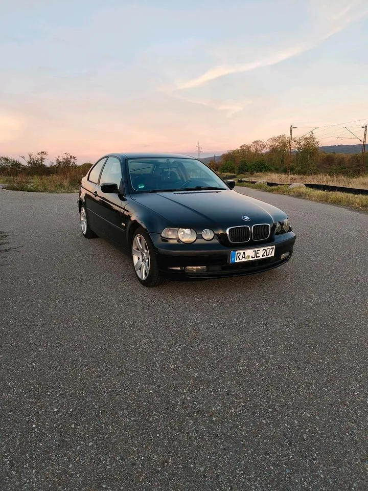 BMW 318Ti