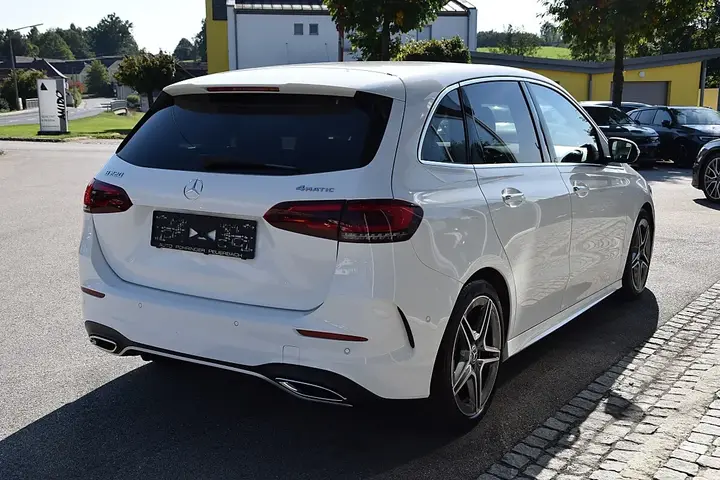 Mercedes-Benz B-Class 2020 photo 3