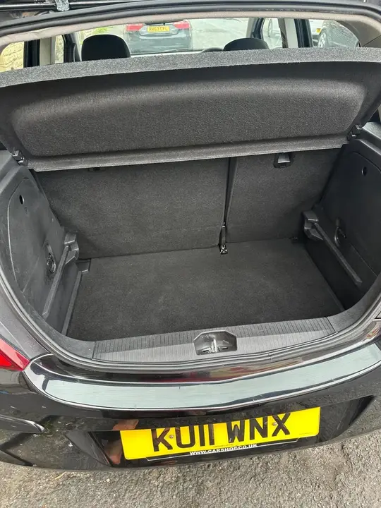 Vauxhall Corsa 2011 photo 5