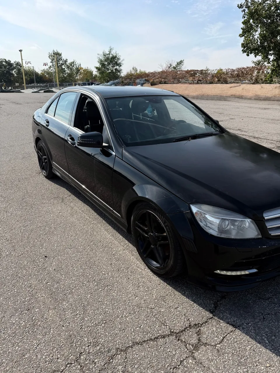 Mercedes-Benz C-Class 2011 photo 3