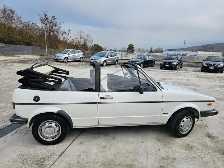 Volkswagen Golf Cabriolet 1982 photo 4