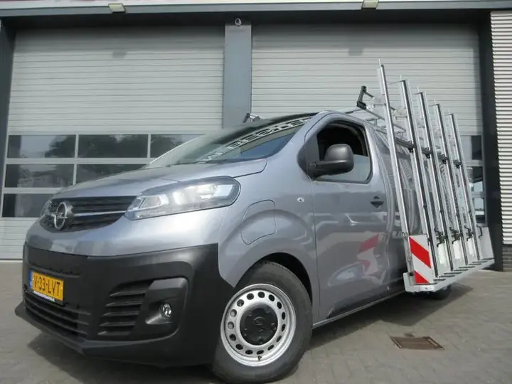 Opel Vivaro 2025 photo 2