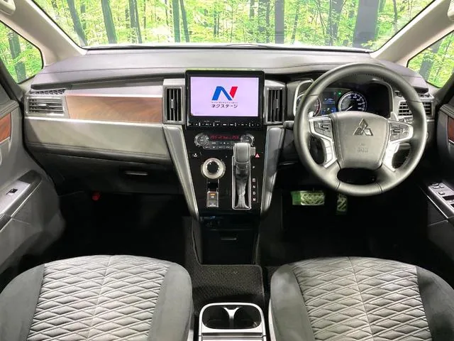 Mitsubishi Delica D 2024 photo 2
