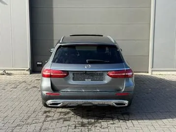Mercedes-Benz E220D 2020 photo 3