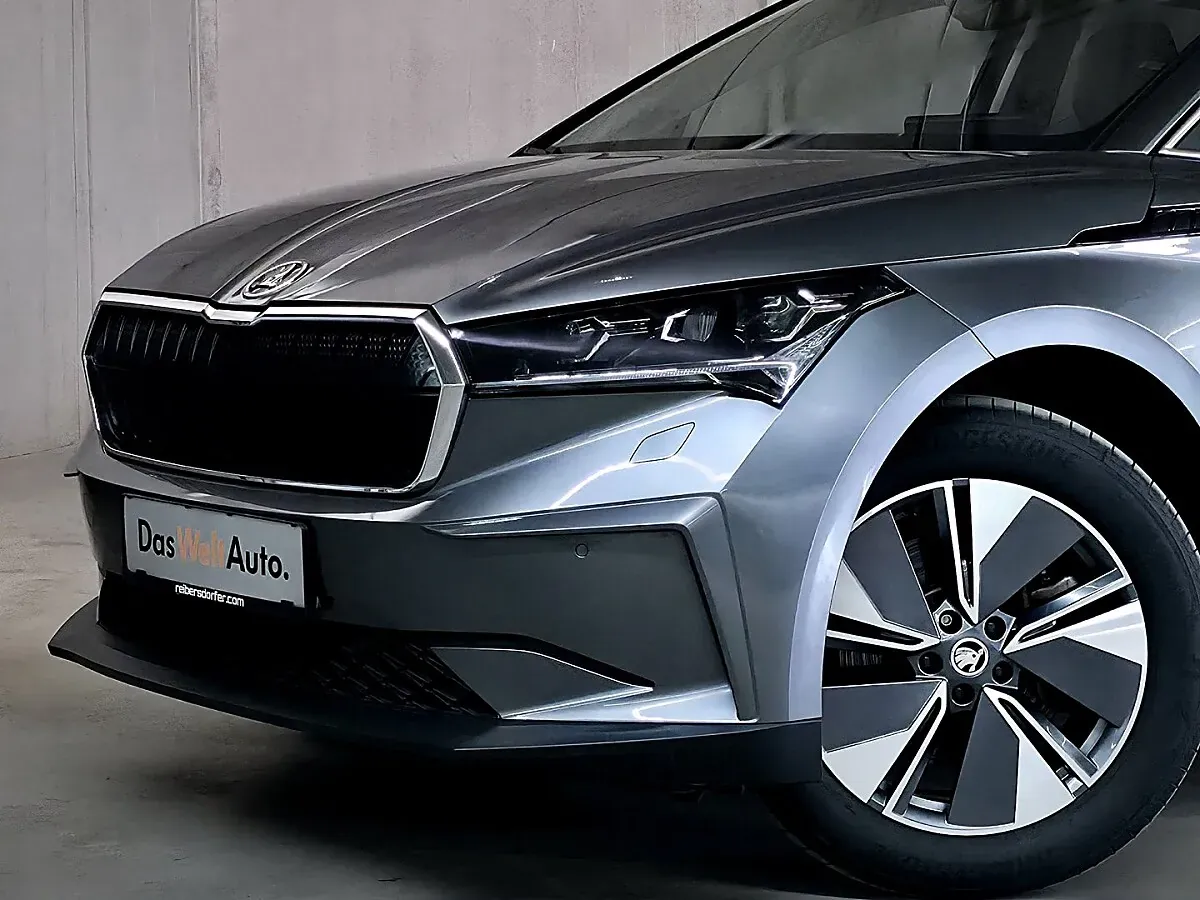 Skoda Enyaq 2023 photo 2