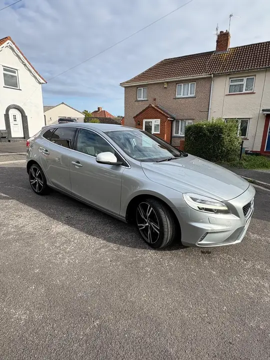 Volvo V40 2017 photo 3