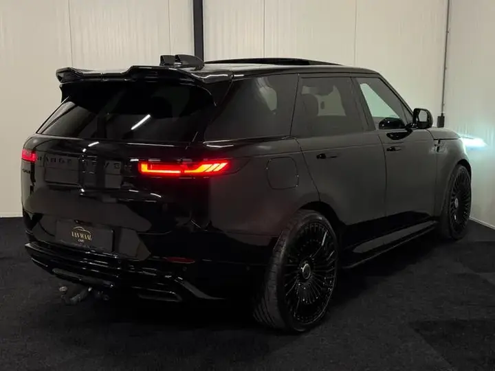Land Rover Range Rover Sport 2023 photo 3