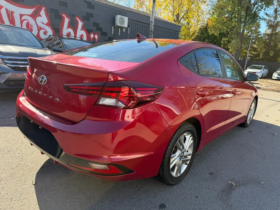 Hyundai Elantra 2019 photo 2