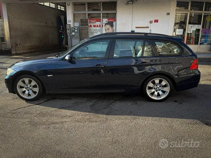 BMW 3 Series 2006 photo 2