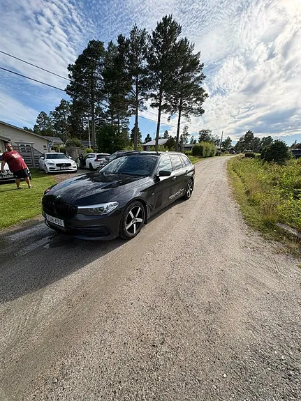 BMW 520D 2018 photo 2