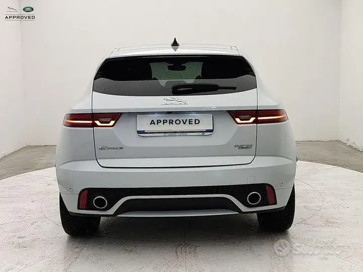 Jaguar E-Pace 2020 photo 5