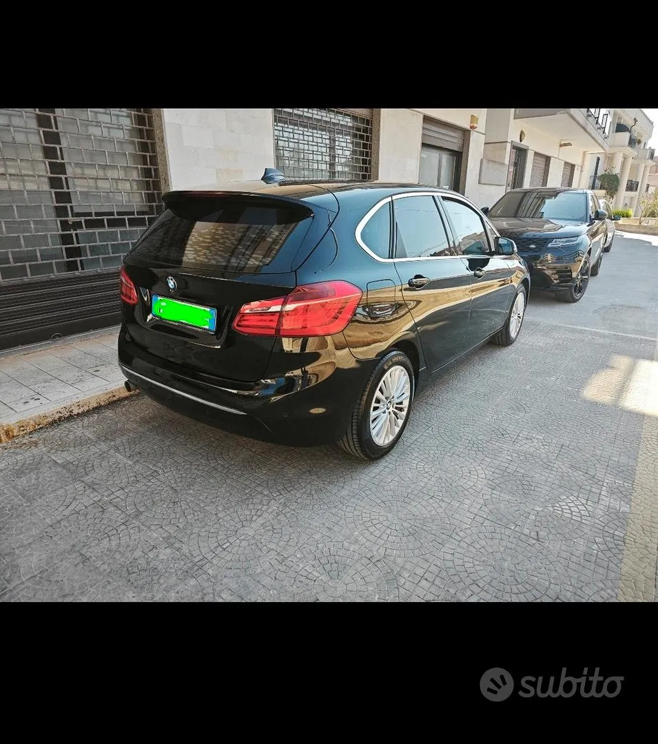 BMW 2 Series Active Tourer 2015 photo 2