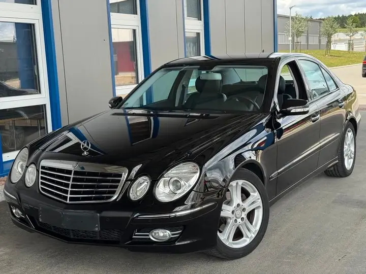 Mercedes-Benz E 220 Cdi