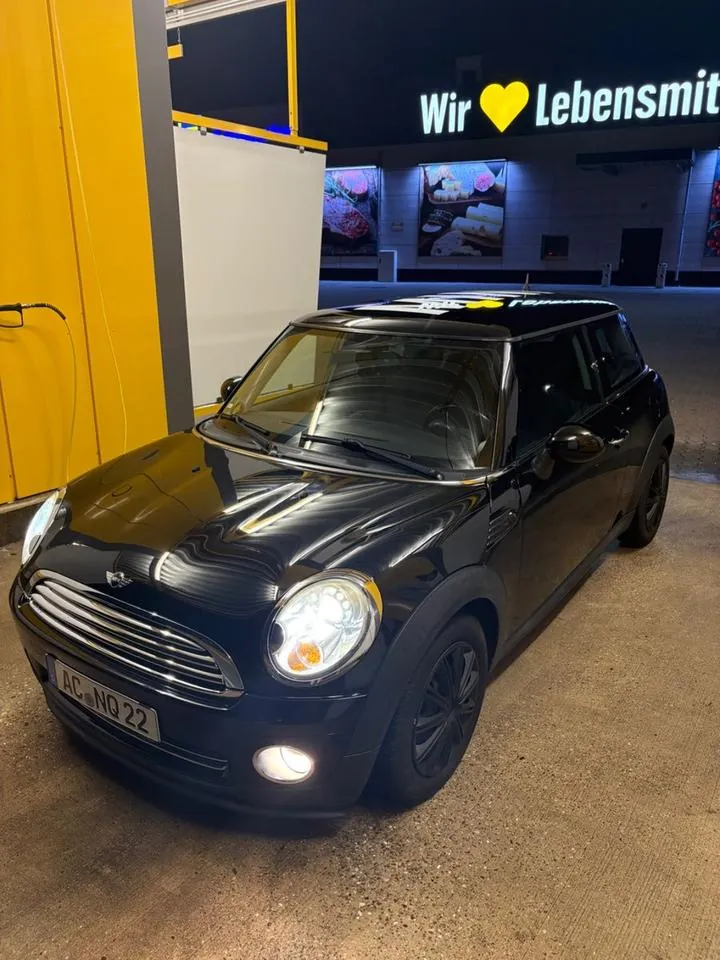 Mini One One