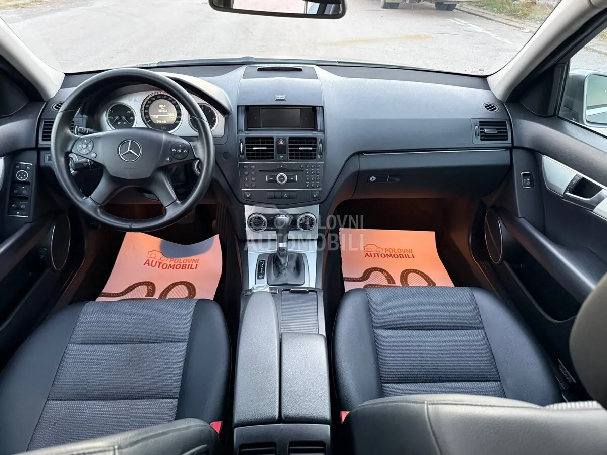 Mercedes-Benz C-Class 2009 photo 3