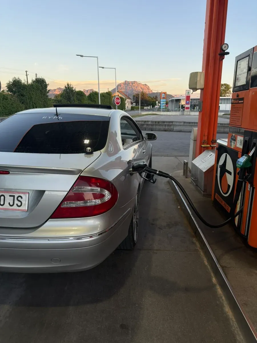 Mercedes-Benz Clk-Class