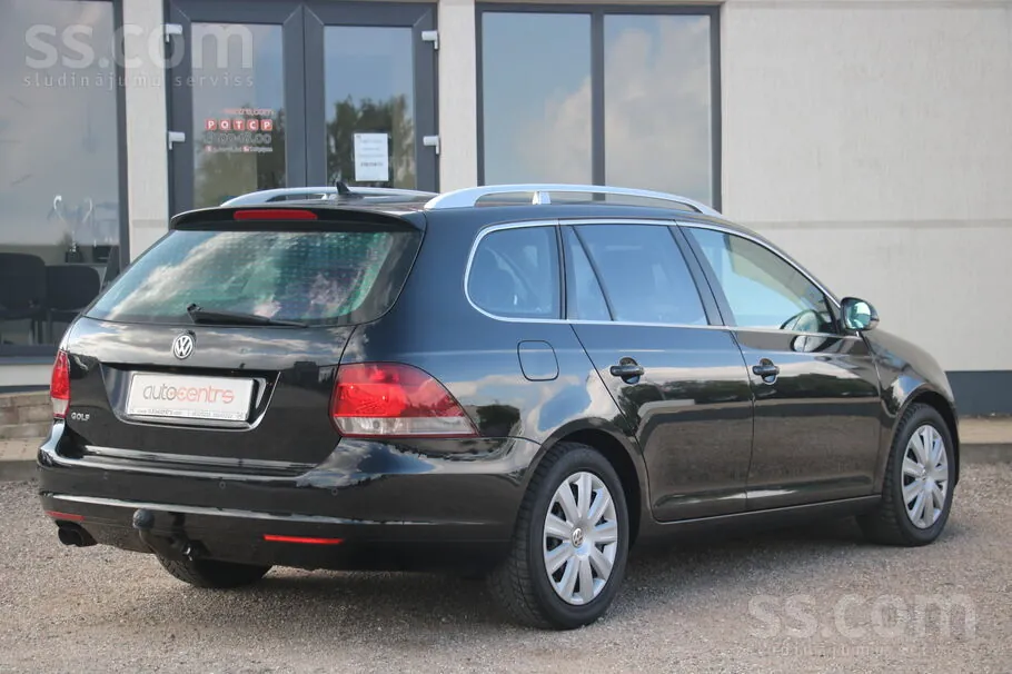Volkswagen Golf 2011 photo 4