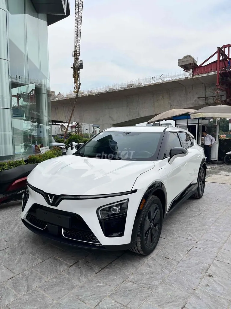Vinfast Vf7