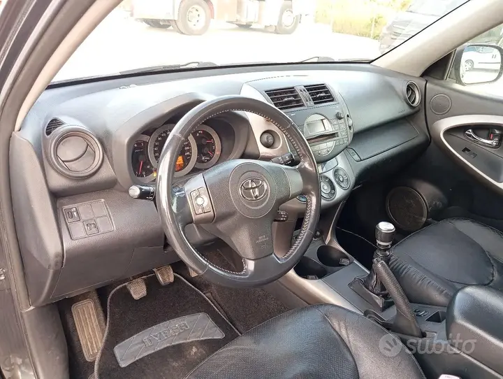 Toyota Rav4 2007 photo 5