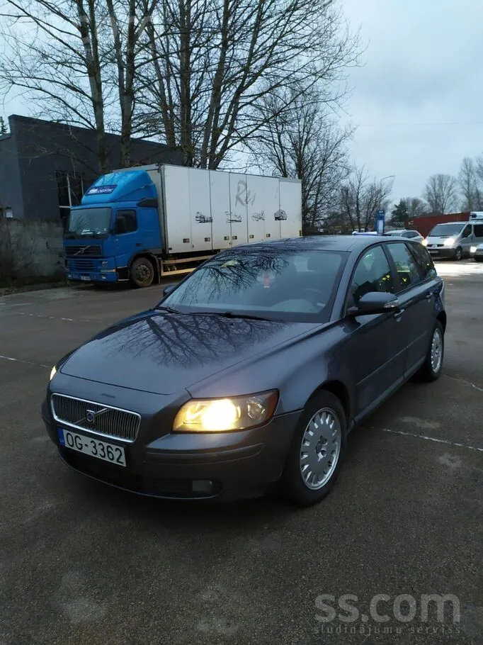 Volvo V50 2007 photo 3