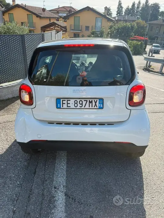 Smart Fortwo 2016 photo 2