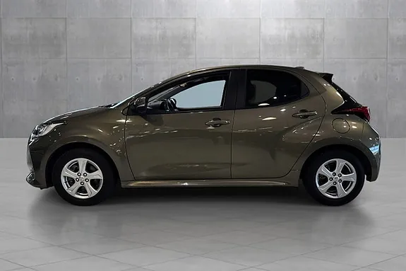 Toyota Yaris 2024 photo 2
