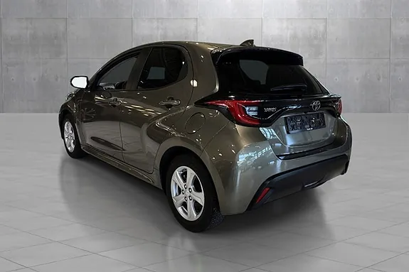 Toyota Yaris 2024 photo 3