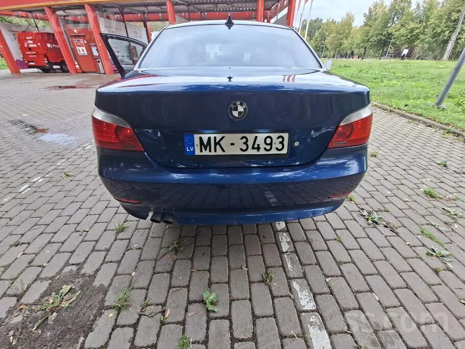 BMW E60 2007 photo 4