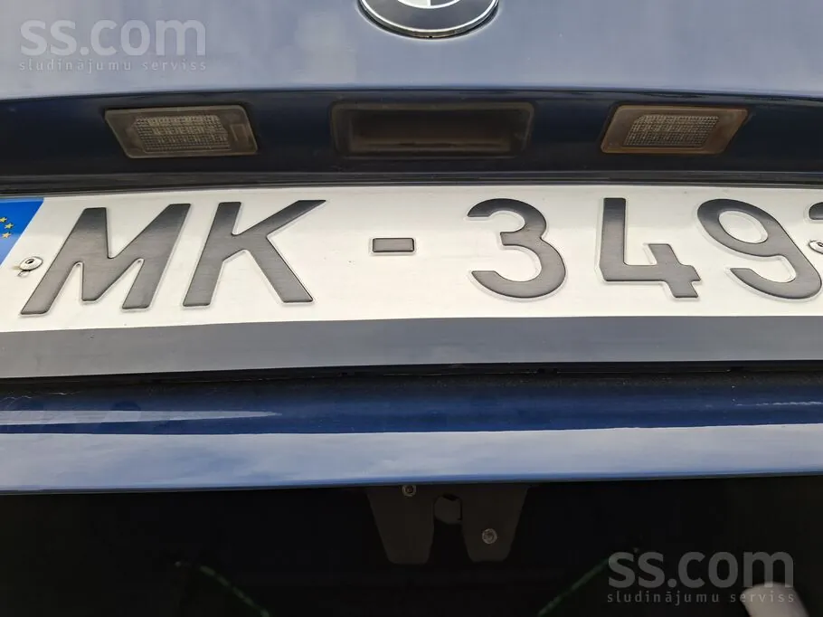 BMW E60 2007 photo 5