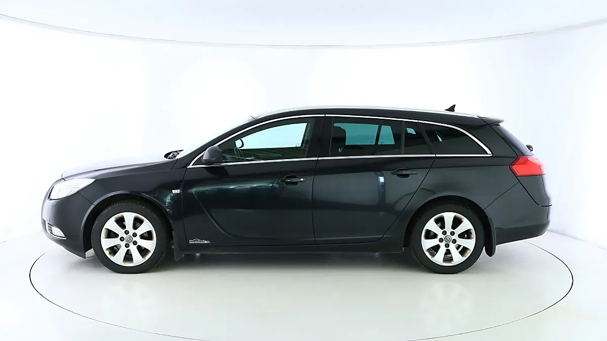 Opel Insignia 2012 photo 2