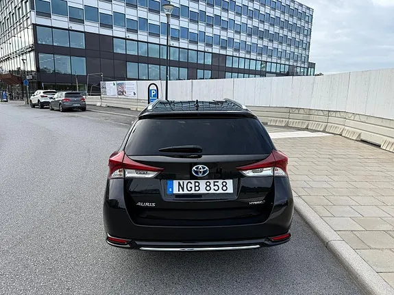 Toyota Auris 2017 photo 5