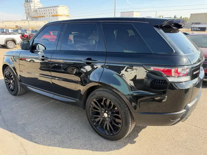 Land Rover Range Rover Sport 2015 photo 4