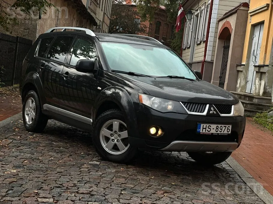 Mitsubishi Outlander 2008 photo 2