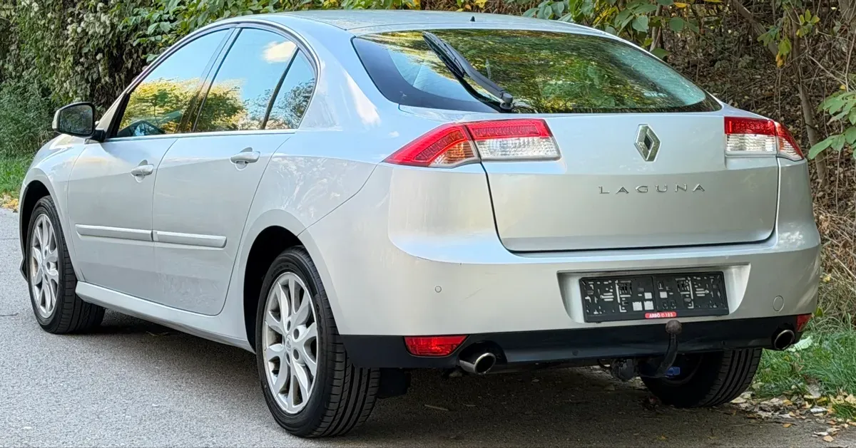 Renault Laguna 2008 photo 2