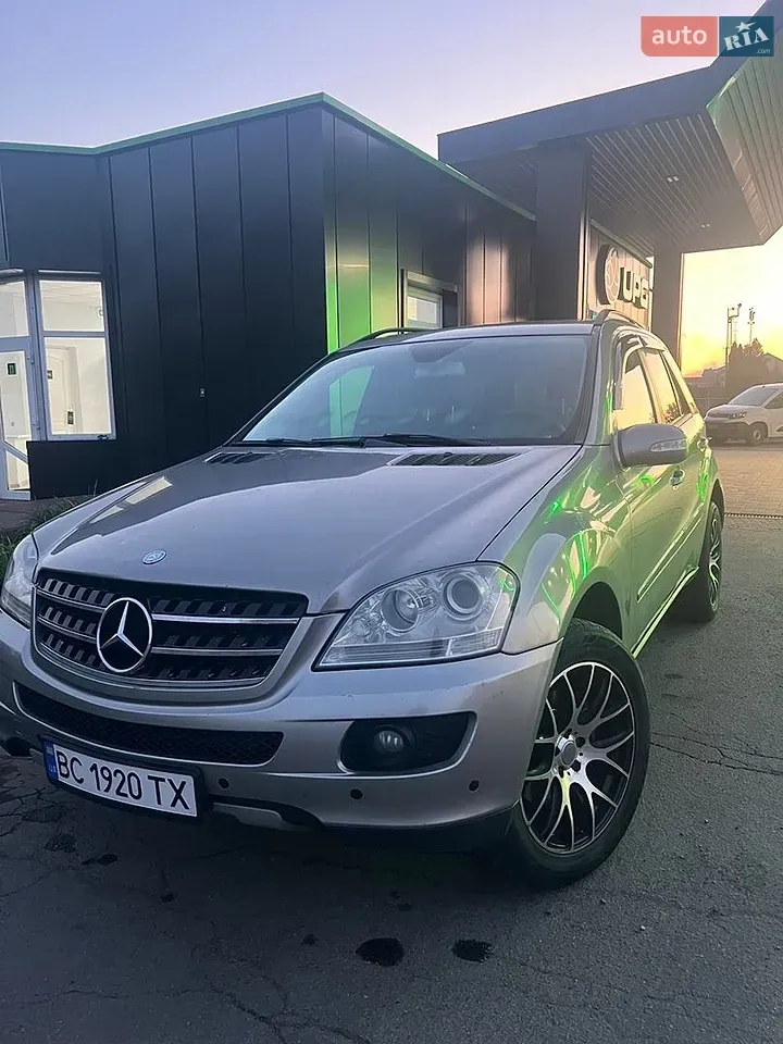 Mercedes-Benz M-Class 2006 photo 4