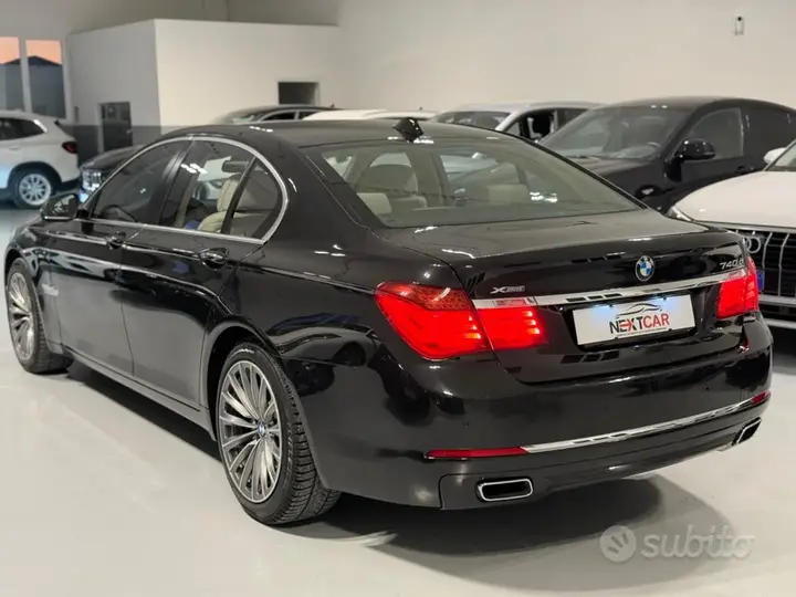 BMW 740D 2014 photo 3