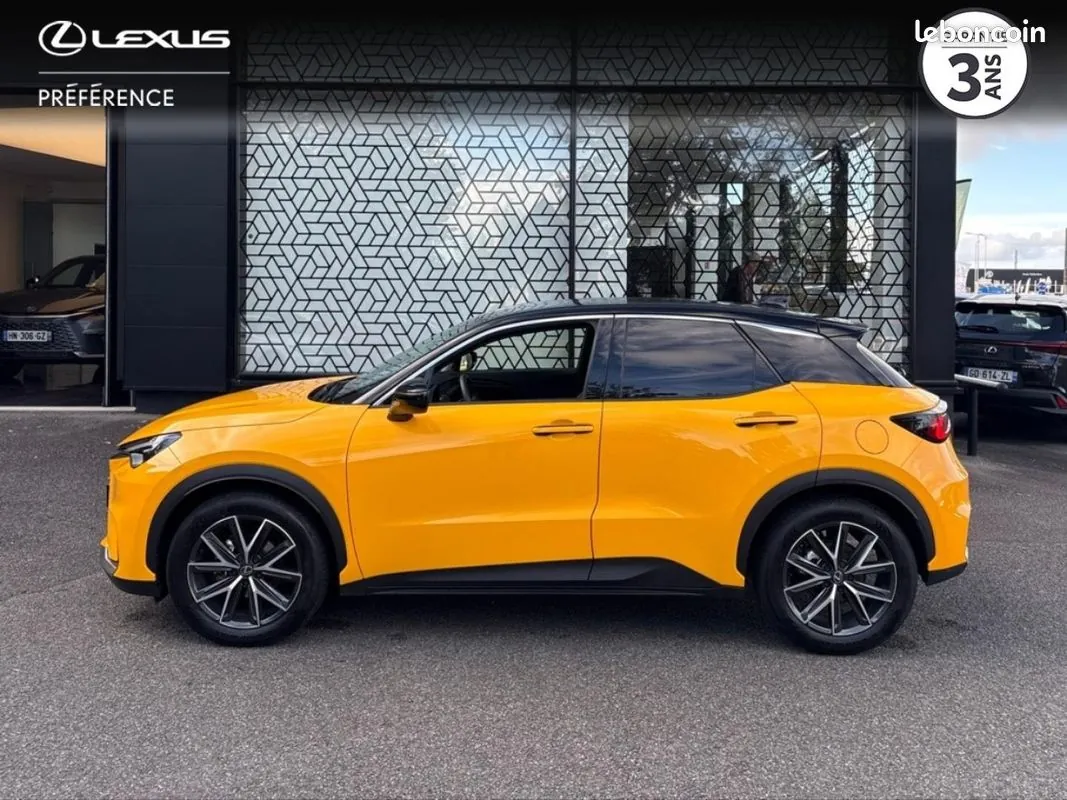 Lexus Lbx 2026 photo 3