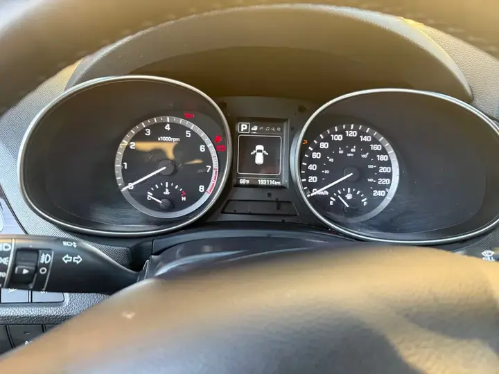 Hyundai Santa Fe 2017 photo 5