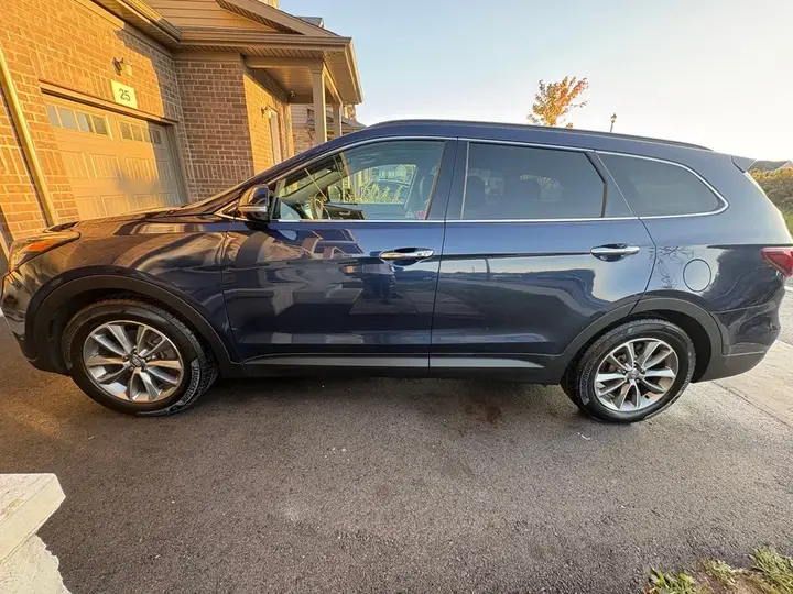 Hyundai Santa Fe 2017 photo 2
