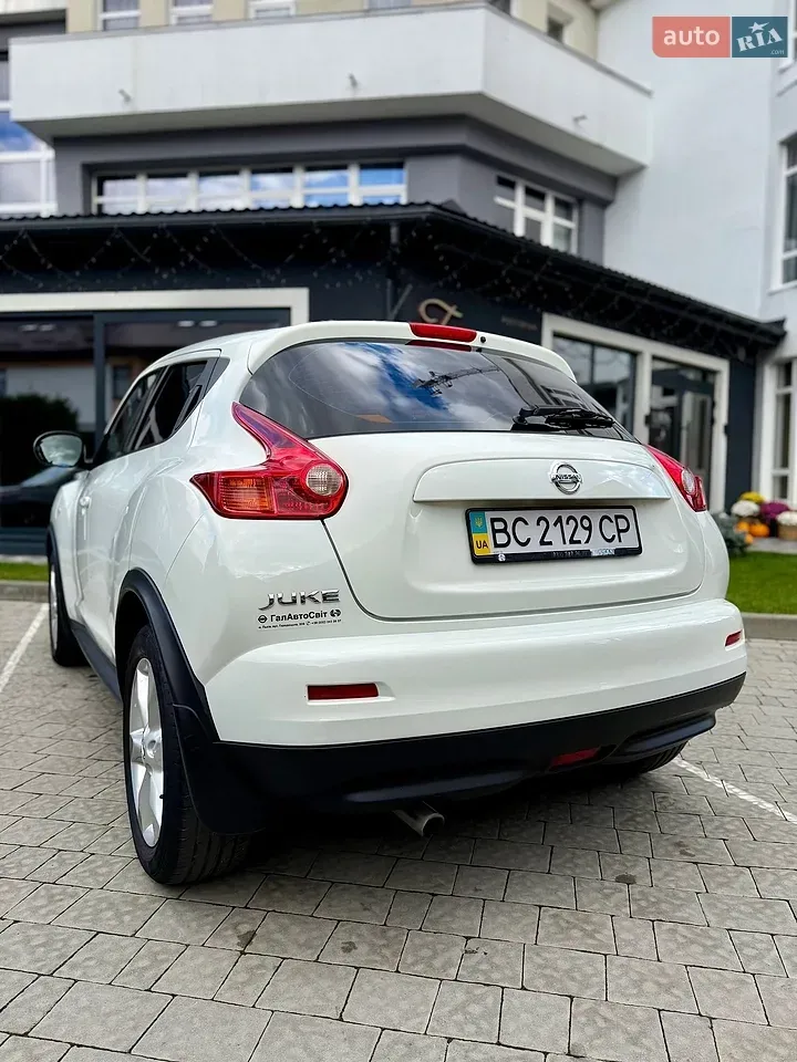 Nissan Juke 2012 photo 4
