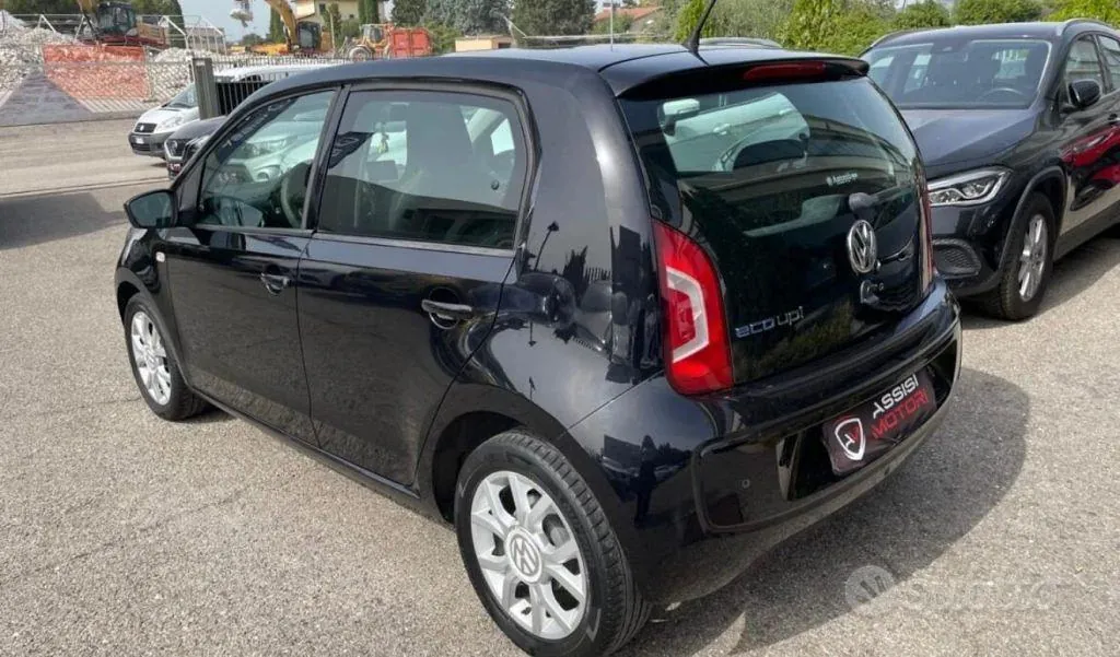 Volkswagen Up 2016 photo 3