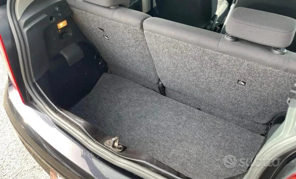 Volkswagen Up 2016 photo 5